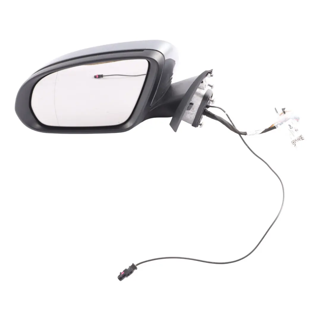Wing Mirror Door Left N/S Outside Selenite Grey Metallic - 992 to Mercedes W205 with Part number A2058101505 Mercedes W205 Wing Mirror Door Left N/S Outside Selenite Grey Metallic - 992 - SKU RHD-A2058101505-SEL - Part number A2058101505