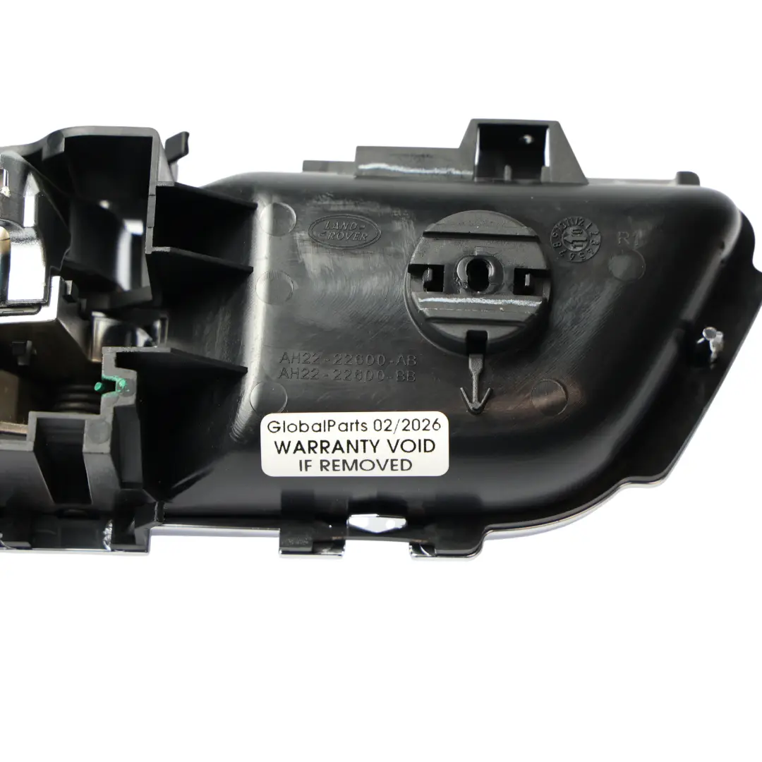 Land Rover Discovery 4 L319 Tirador Puerta Trasera Izquierda AH22-22600-BB - SKU LR020245 - Número de pieza AH22-22600-AB