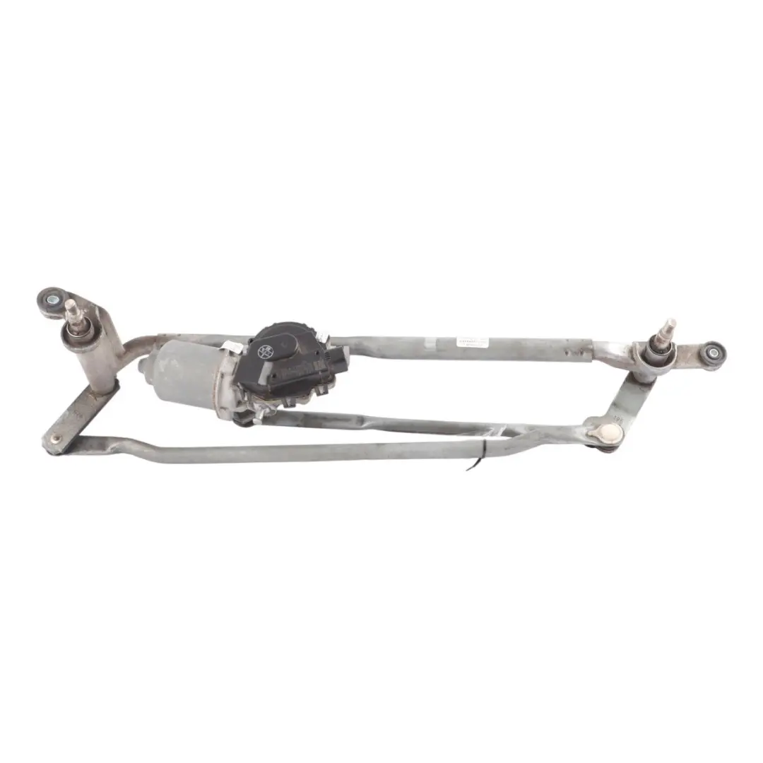 Front Windscreen Wiper System Linkage to Range Rover L405 Motor with Part number CPLA-17500-BC Range Rover L405 Motor Front Windscreen Wiper System Linkage - SKU RHD-CPLA-17500-BC - Part number CPLA-17500-BC