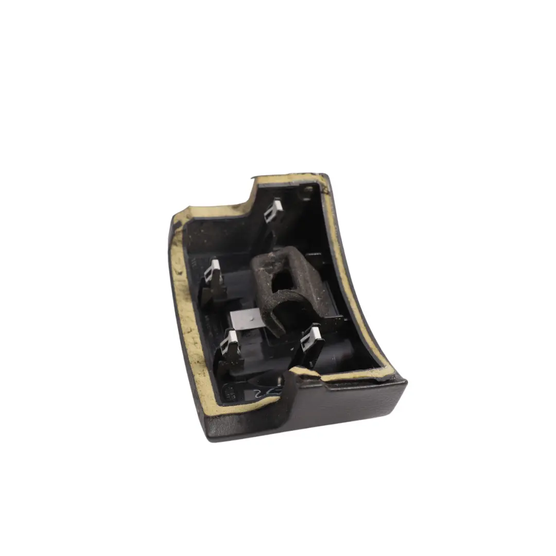 Mk3 L319 Lower Steering Column Trim Right O/S to Land Rover Discovery with Part number FBF500220 Land Rover Discovery Mk3 L319 Lower Steering Column Trim Right O/S - SKU RHD-FBF500220 - Part number FBF500220