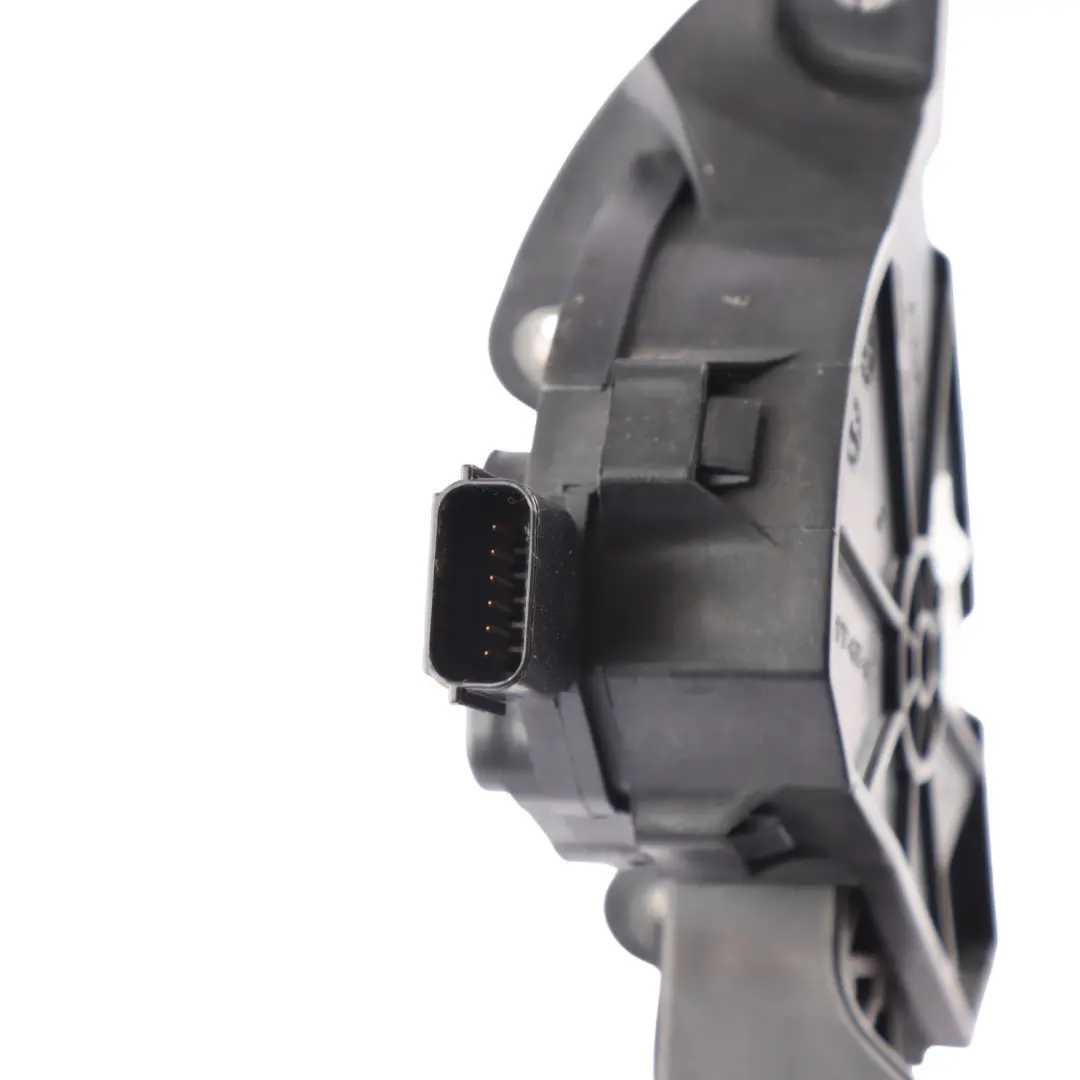 Acceleration Throttle Pedal FK72-9F836-BC to Land Rover Discovery Sport L550 with Part number FK52-9F836-BC Land Rover Discovery Sport L550 Acceleration Throttle Pedal FK72-9F836-BC - SKU RHD-FK72-9F836-BC - Part number FK52-9F836-BC