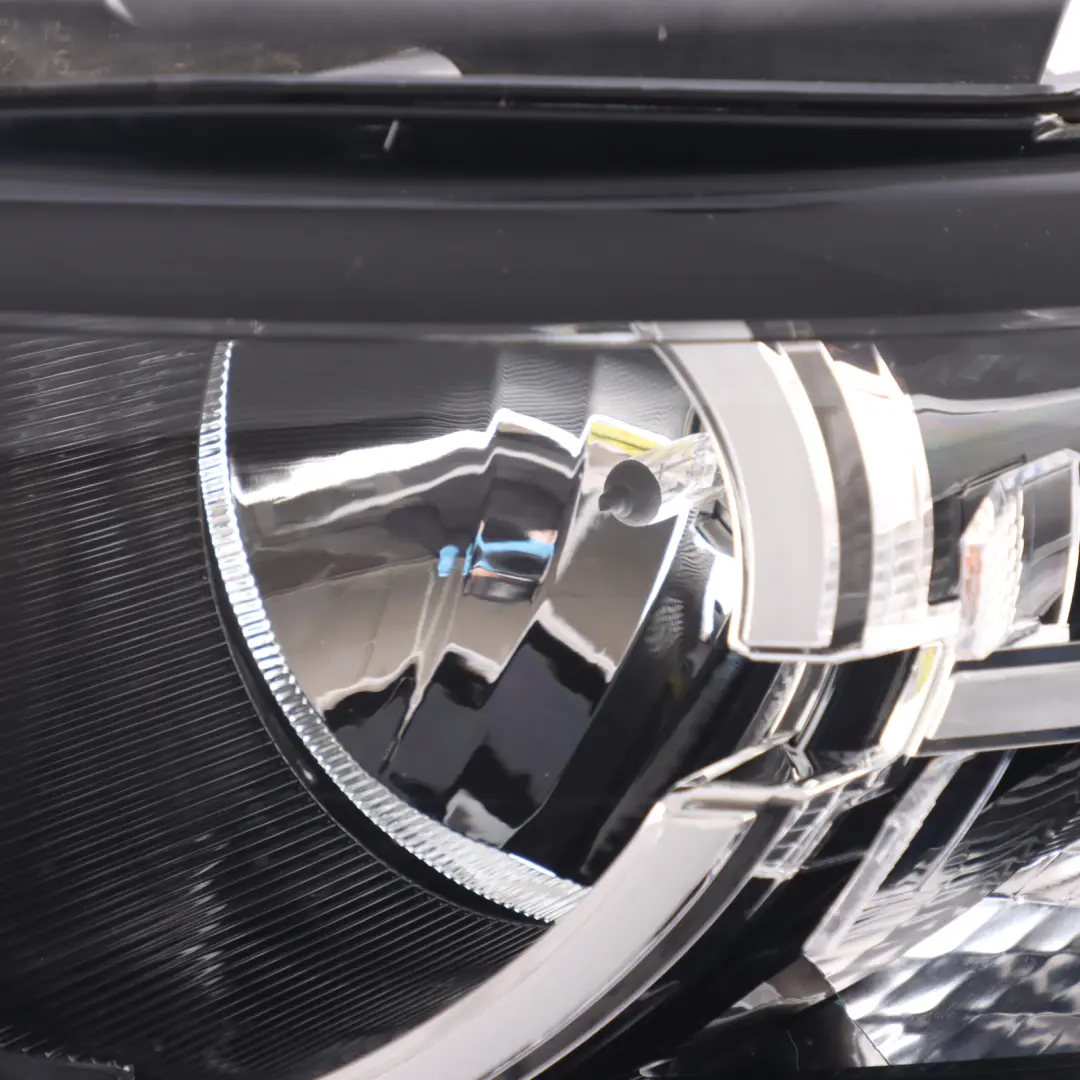 Land Rover Discovery L550 Headlight Headlamp Front Light Left N/S - SKU RHD-FK72-13W030-AG - Part number FK72-13W030-AG