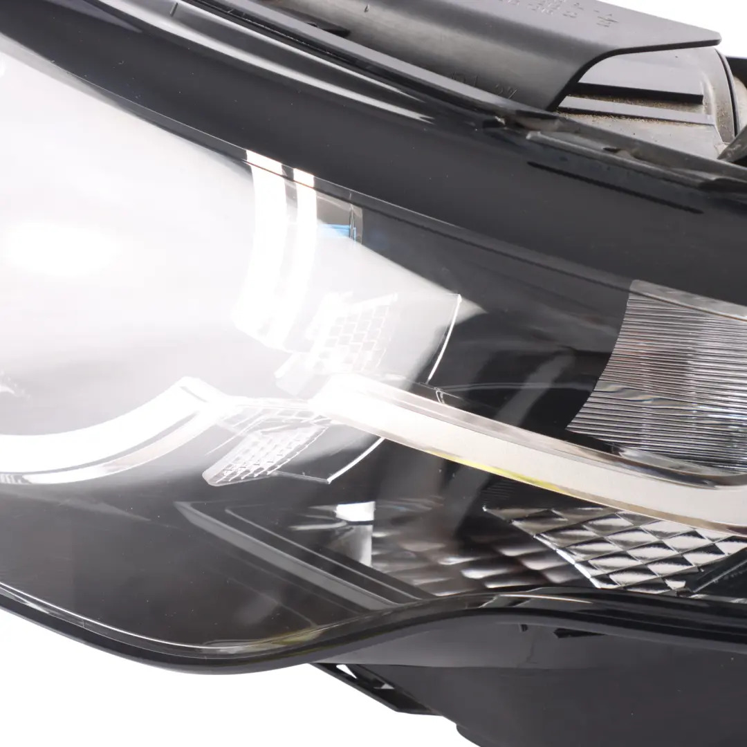 Land Rover Discovery L550 Headlight Headlamp Front Light Left N/S - SKU RHD-FK72-13W030-AG - Part number FK72-13W030-AG