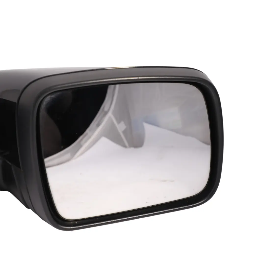 Wing Mirror Electric Right O/S Santorini Black - 820 to Land Rover Discovery 4 L319 with Part number LR013759 Land Rover Discovery 4 L319 Wing Mirror Electric Right O/S Santorini Black - 820 - SKU RHD-LR013759-SAB - Part number LR013759