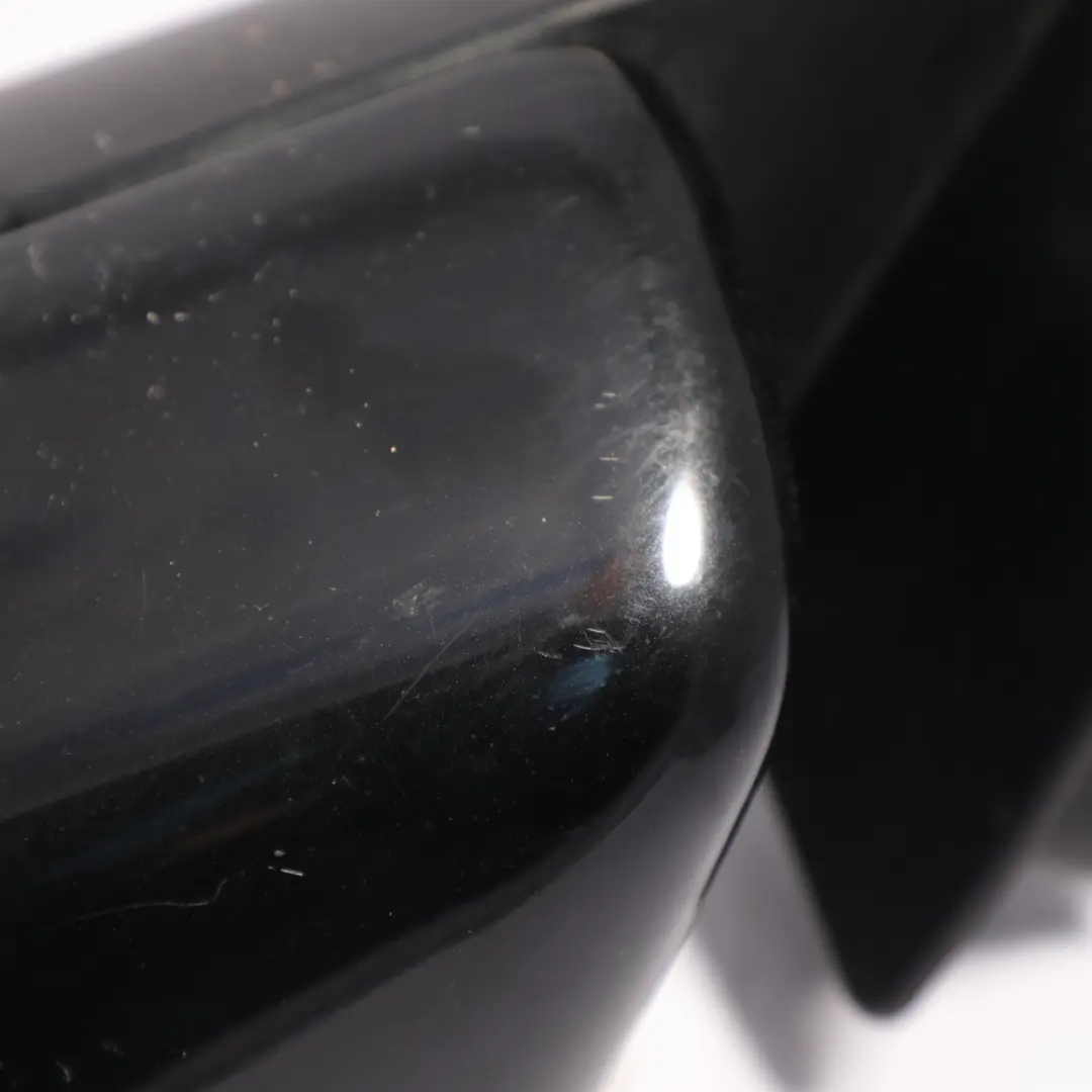 Wing Mirror Electric Left N/S Santorini Black - 820 to Land Rover Discovery 4 L319 with Part number LR013767 Land Rover Discovery 4 L319 Wing Mirror Electric Left N/S Santorini Black - 820 - SKU RHD-LR013767-SAB - Part number LR013767