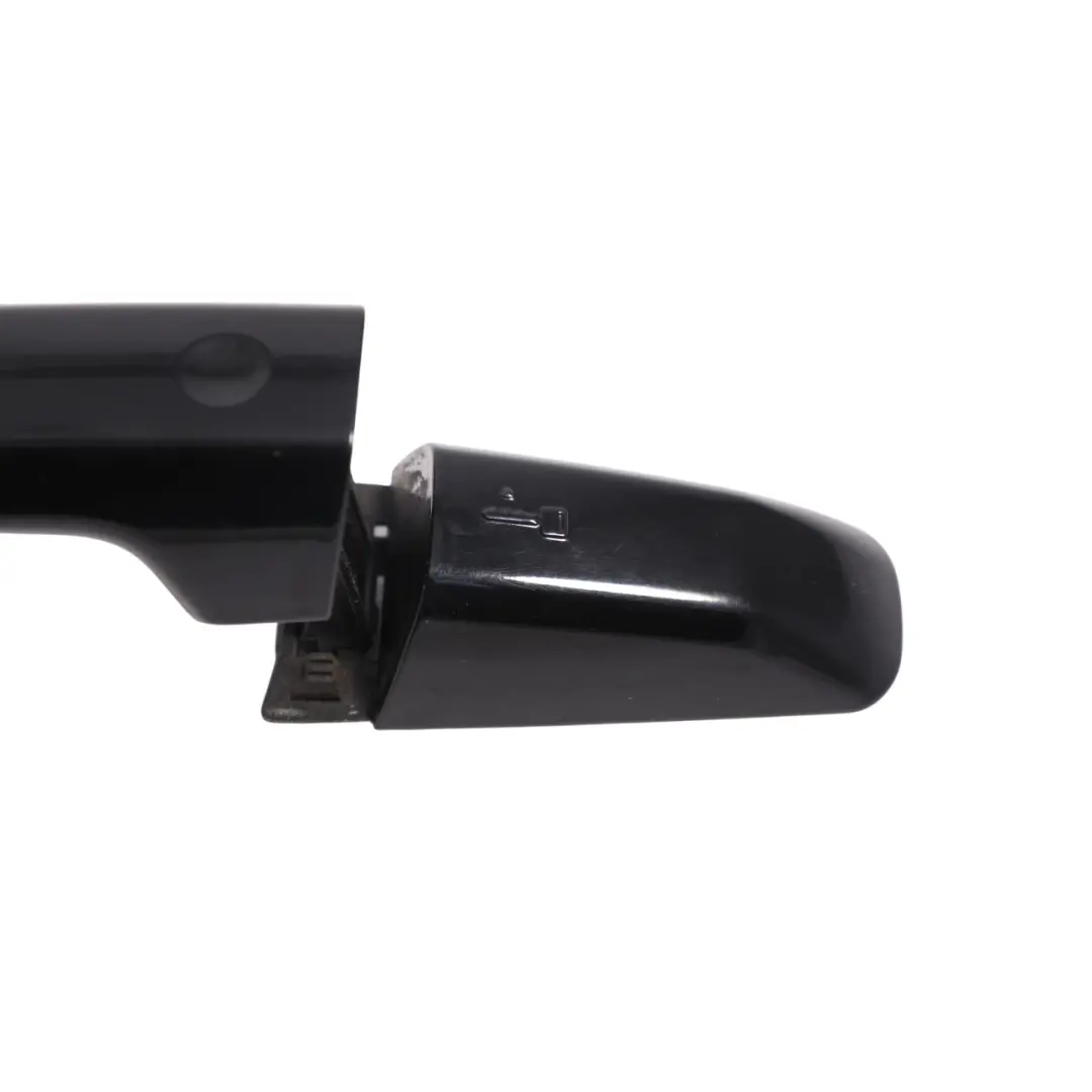 Door Handle Front Right O/S Narvik Black JBC1807 to Land Rover Discovery Sport L550 with Part number LR061200 Land Rover Discovery Sport L550 Door Handle Front Right O/S Narvik Black JBC1807 - SKU RHD-LR061200-NAR1 - Part number LR061200