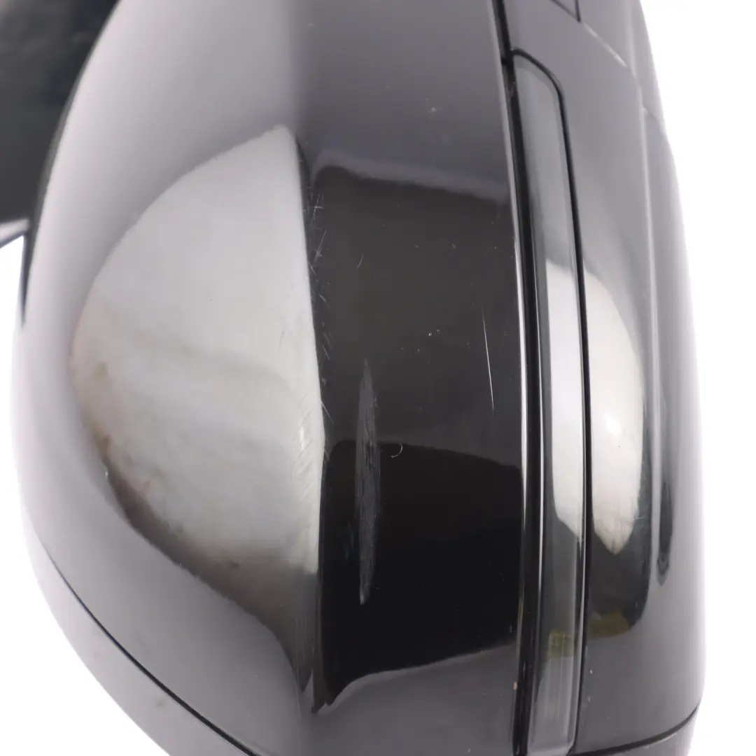 Wing Mirror Right O/S Santorini Black - 820 to Land Rover Discovery Sport L550 with Part number LR072948 Land Rover Discovery Sport L550 Wing Mirror Right O/S Santorini Black - 820 - SKU RHD-LR072948-SAB - Part number LR072948