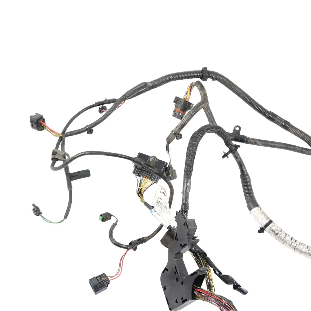Wiring Harness Loom 2.7 Automatic 8H32-7C078-KA to Land Rover Discovery L319 Engine with Part number YMD506290 Land Rover Discovery L319 Engine Wiring Harness Loom 2.7 Automatic 8H32-7C078-KA - SKU RHD-YMD506290 - Part number YMD506290