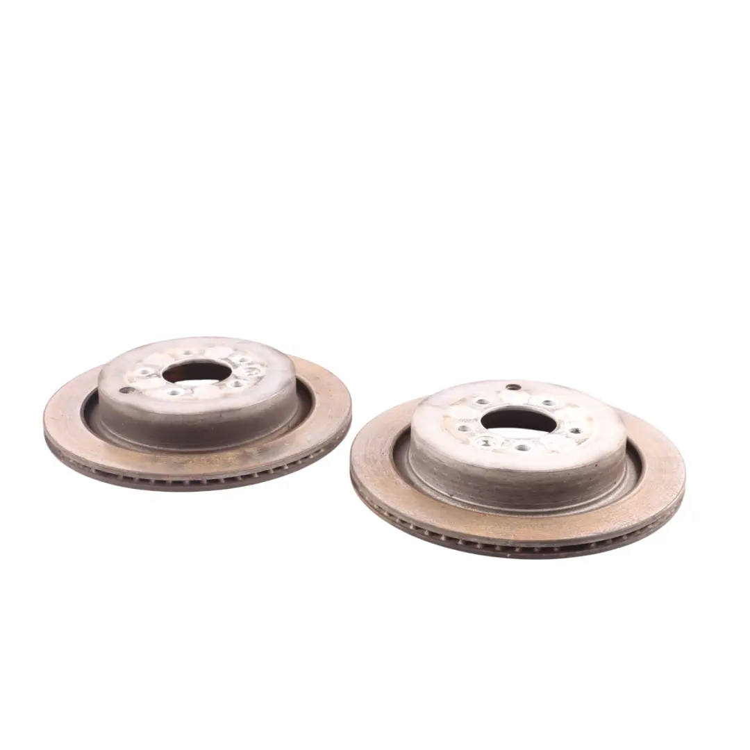 Left Right N/O/S Rear Brake Discs Pair to Land Rover Discovery 4 L319 with Part number SDB000646 Land Rover Discovery 4 L319 Left Right N/O/S Rear Brake Discs Pair - SKU SDB000646 - Part number SDB000646