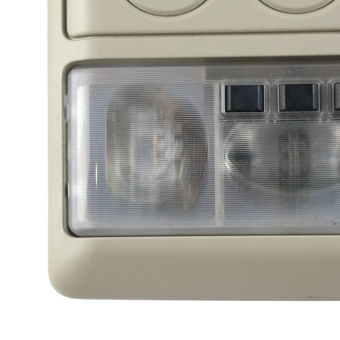 Luz De Lectura Interior Techo Trasero para Land Rover Discovery 3 L319 con número de pieza XDE500420LUM Land Rover Discovery 3 L319 Luz De Lectura Interior Techo Trasero - SKU XDE500420LUM - Número de pieza XDE500420LUM