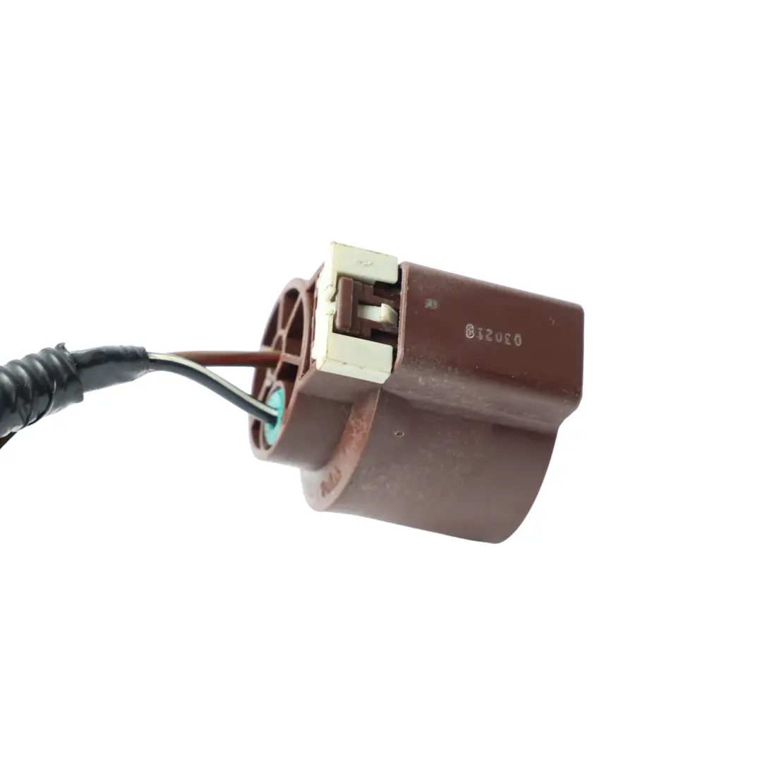 Ford Ranger III Connecteur De Prise De Fiche Électrique - SKU YL5T-14A464-AA - Numéro de pièce YL5T-14A464-AA