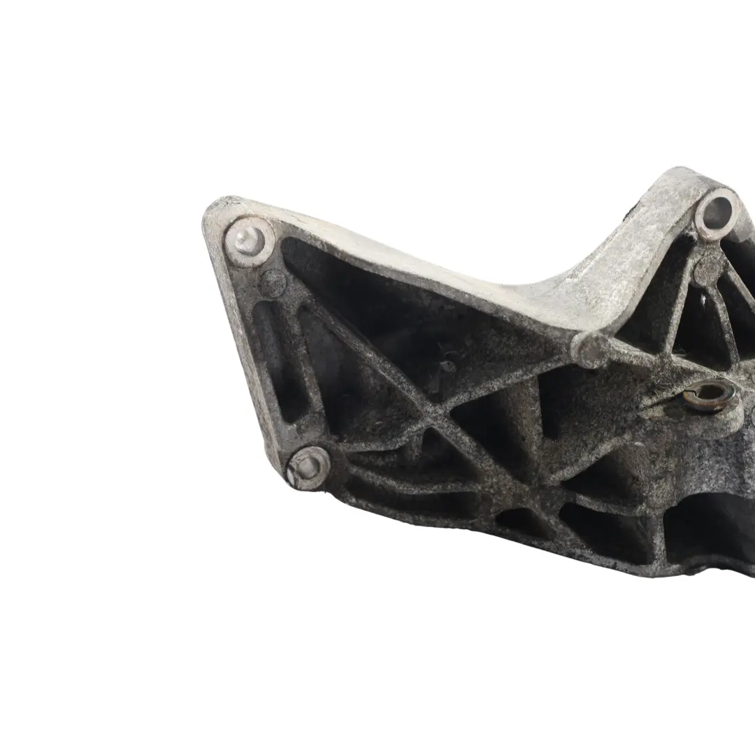 Land Rover Discovery 3 L319 276DT Supporto Staffa Alternatore 4H2Q-10239-EC - SKU YLU500590 - Numero di parte YLU500590