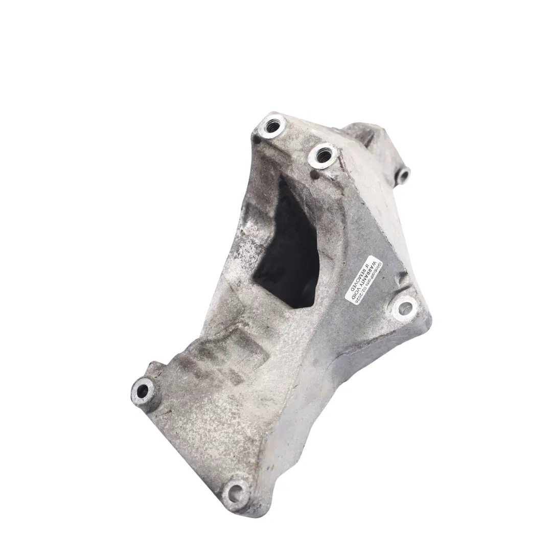 Land Rover Discovery 3 L319 276DT Lichtmaschinen Halterung 4H2Q-10239-EC - SKU YLU500590 - Teilenummer YLU500590