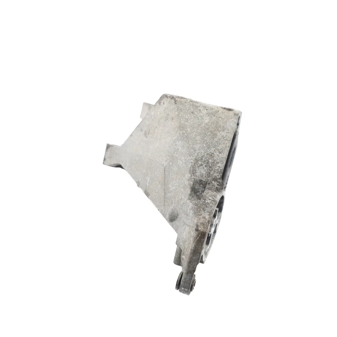 Land Rover Discovery 3 L319 276DT Soporte Del Alternador 4H2Q-10239-EC - SKU YLU500590 - Número de pieza YLU500590