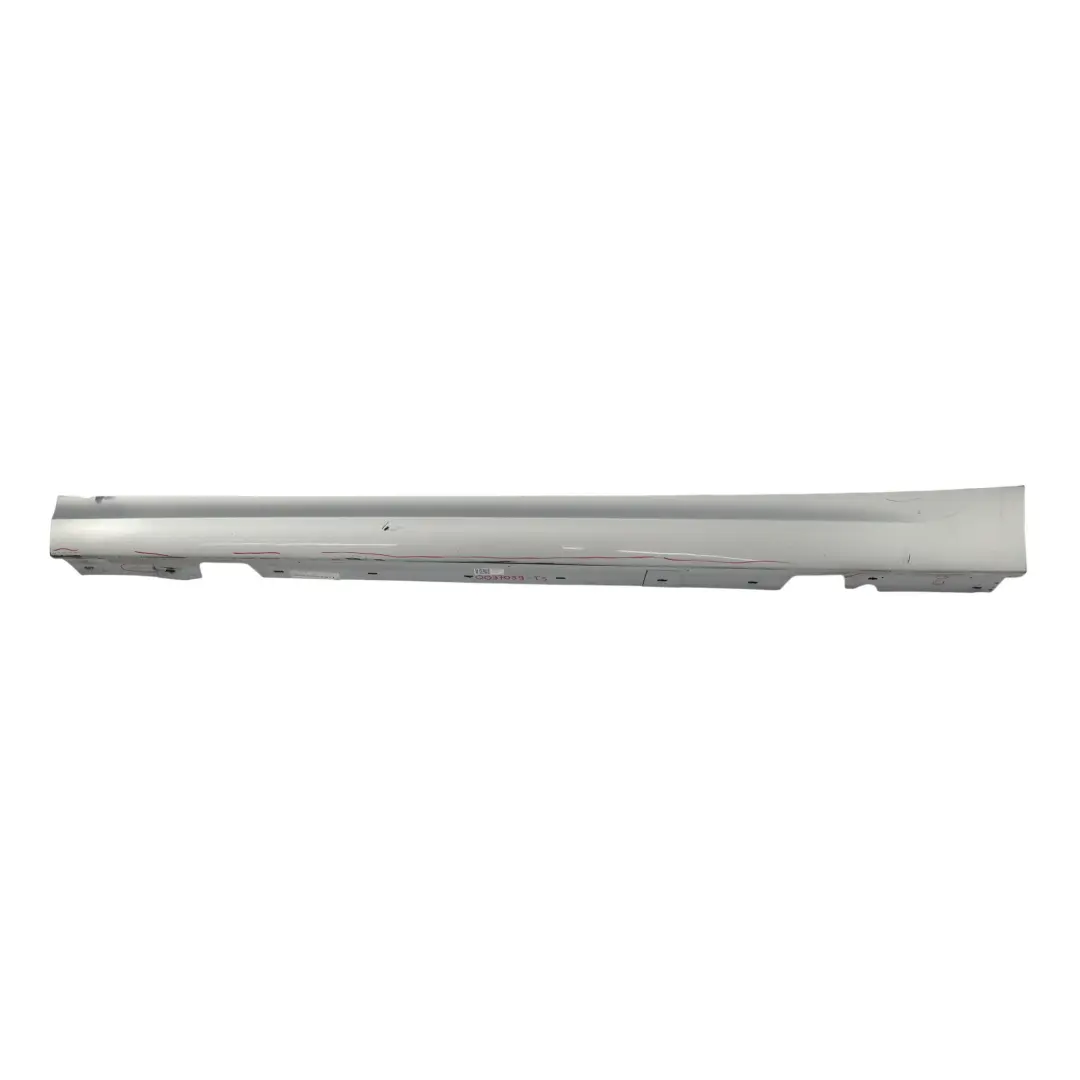 BMW E90 LCI Faldón Lateral Sill Strip Izquierda Titansilber Plata Metálico - 354 - SKU 0037059-TS - Número de pieza 0037059