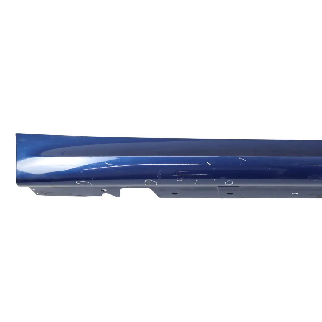 Sill Strip Faldon Lateral Derecho Le Mans Azul - 381 para BMW E90 LCI M Sport con número de pieza 0037230 BMW E90 LCI M Sport Sill Strip Faldon Lateral Derecho Le Mans Azul - 381 - SKU 0037230-LMB - Número de pieza 0037230