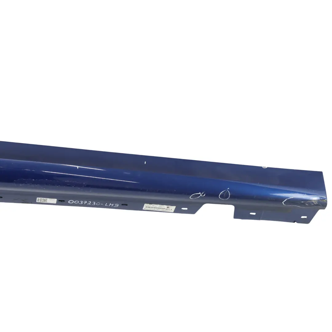 Bas de Porte Seuil Droite le Mans Bleu 381 pour BMW E90 E91 LCI M Sport à propos du numéro de pièce 0037230 BMW E90 E91 LCI M Sport Bas de Porte Seuil Droite le Mans Bleu 381 - SKU 0037230-LMB - Numéro de pièce 0037230