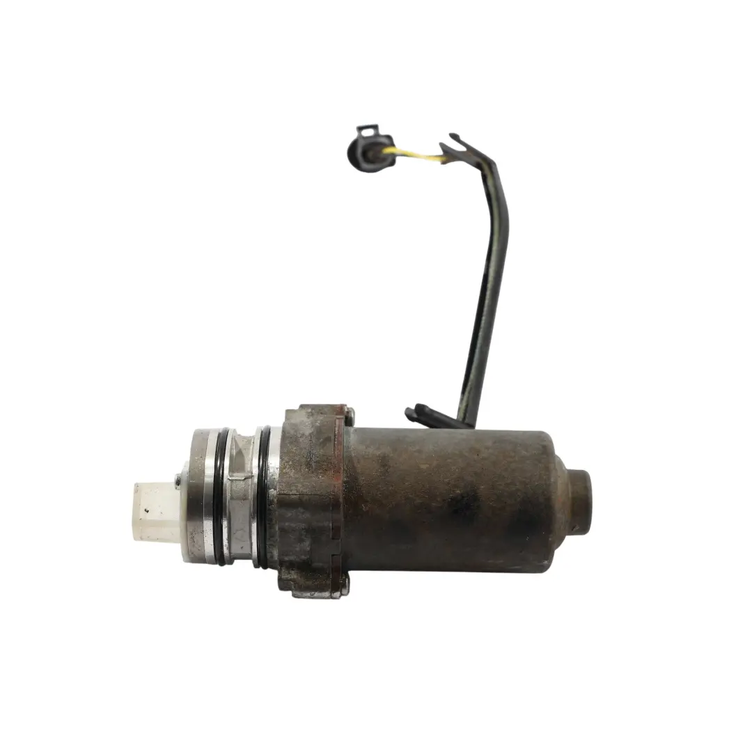 Differential Haldex Preload Pump Oil Actuator to Audi Q3 8U VW Golf Mk7 R with Part number 02000931 Audi Q3 8U VW Golf Mk7 R Differential Haldex Preload Pump Oil Actuator - SKU 02000931 - Part number 02000931