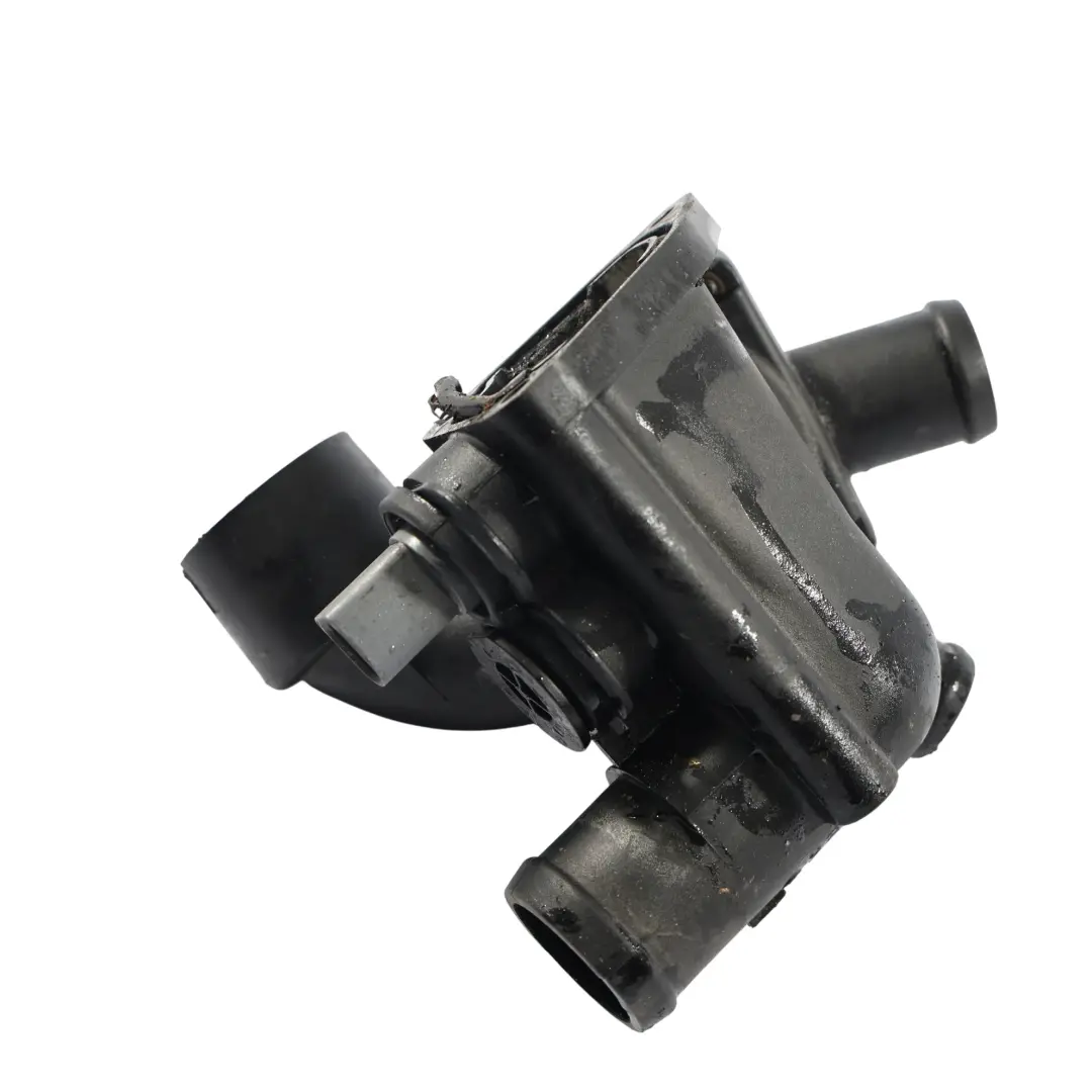 Volkswagen Touareg 7L Termostat Układ Chłodzenia - SKU 022121111G - Numer Części 022121111G