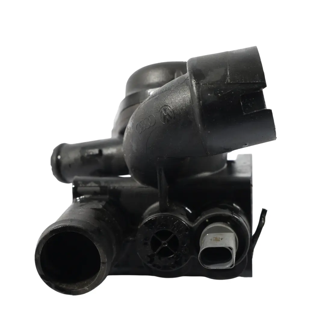 Volkswagen Touareg 7L Kühlmittel Thermostat Gehäuse Baugruppe - SKU 022121111G - Teilenummer 022121111G