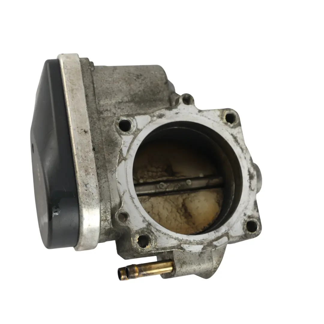 8N Drosselklappe Luftansaugung 3.2 Benzin BHE für Volkswagen Audi TT mit Teilenummer 022133062AA Volkswagen Audi TT 8N Drosselklappe Luftansaugung 3.2 Benzin BHE - SKU 022133062AA - Teilenummer 022133062AA