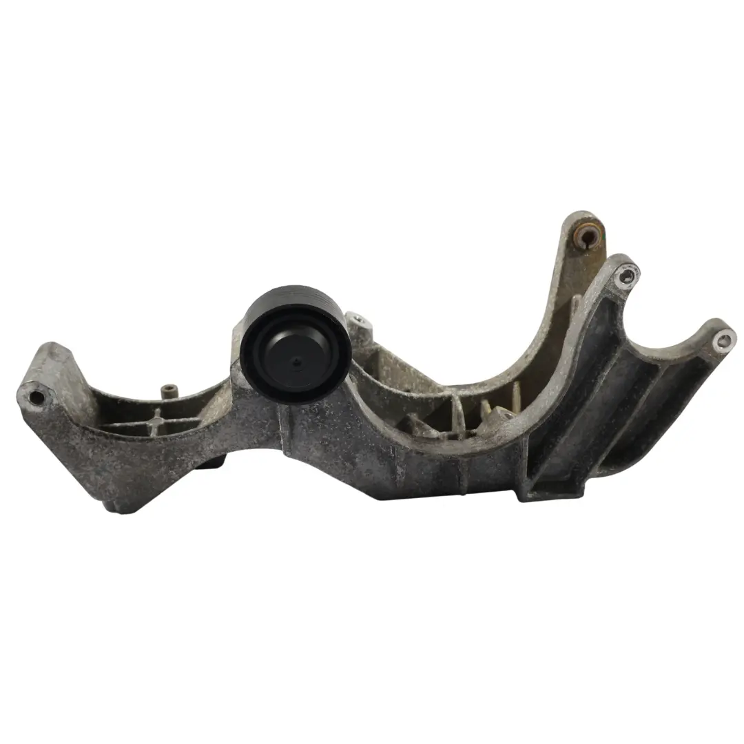 Volkswagen Touareg 7L Uchwyt Montażowy Alternatora - SKU 022260087F - Numer Części 022260087F