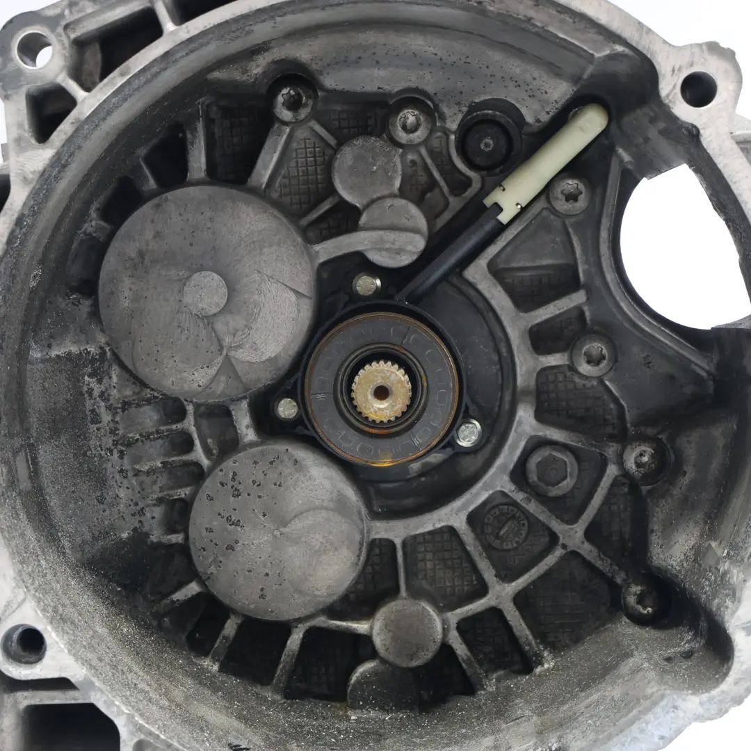 VW Golf R MK7 2.0 TFSI CJXC 4Motion Vitesses Manuelle SRD GARANTIE - SKU 02Q300052S-1 - Numéro de pièce 02Q300052S