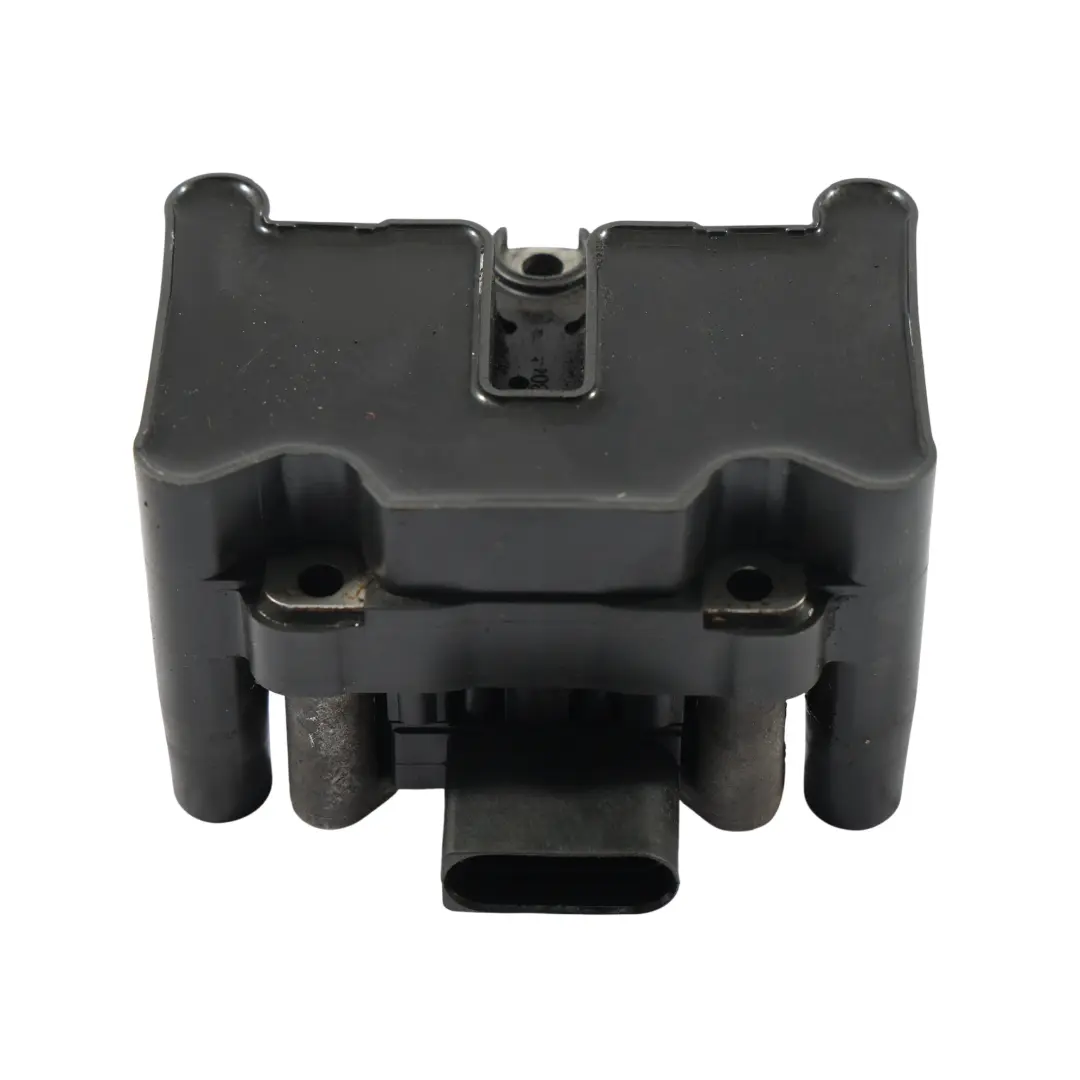 Audi A3 8P Bobine Allumage 1.6 BGU Essence 0986221048 - SKU 032905106B - Numéro de pièce 032905106B