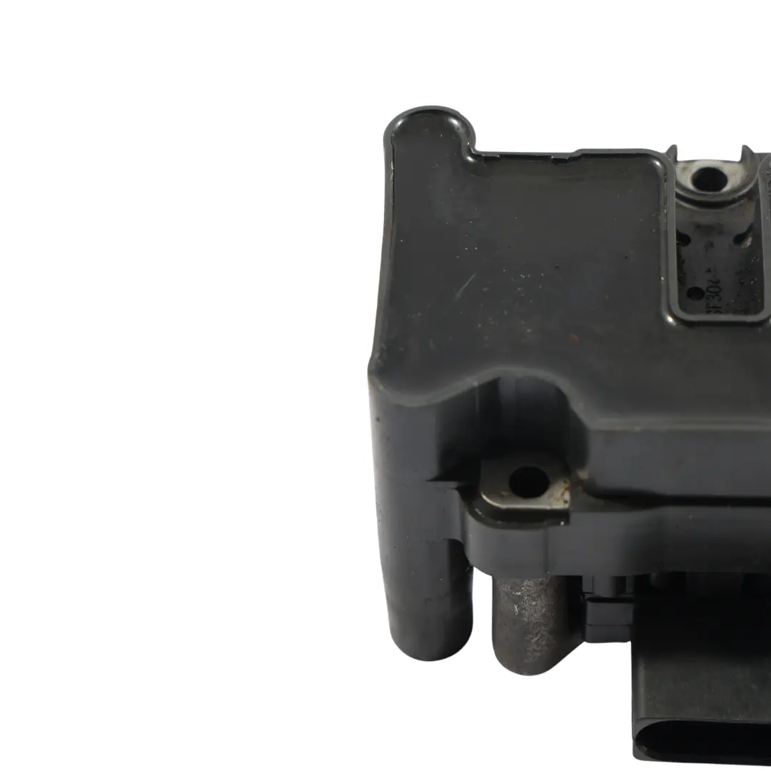 Audi A3 8P Bobine Allumage 1.6 BGU Essence 0986221048 - SKU 032905106B - Numéro de pièce 032905106B