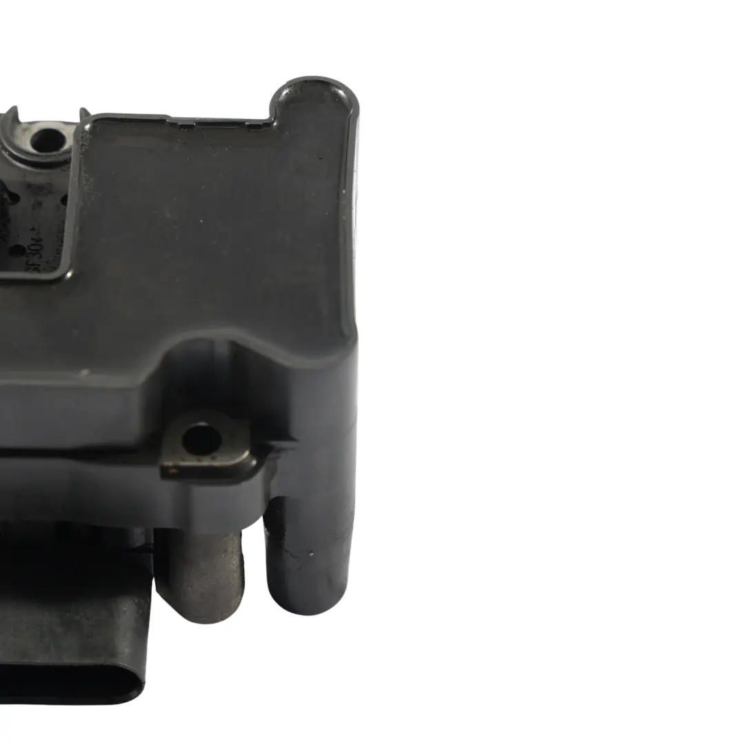 Ignition Transformer Coil Pack 1.6 BGU Petrol 0986221048 to Audi A3 8P with Part number 032905106B Audi A3 8P Ignition Transformer Coil Pack 1.6 BGU Petrol 0986221048 - SKU 032905106B - Part number 032905106B