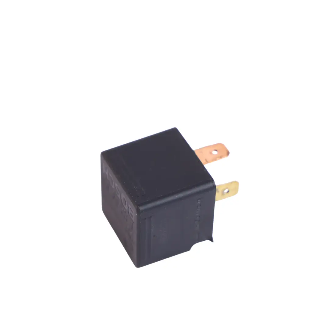 Przekaźnik Bosch 12V do Porsche Cayman 987 o numerze 0332019103 Porsche Cayman 987 Przekaźnik Bosch 12V - SKU 0332019103 - Numer Części 0332019103