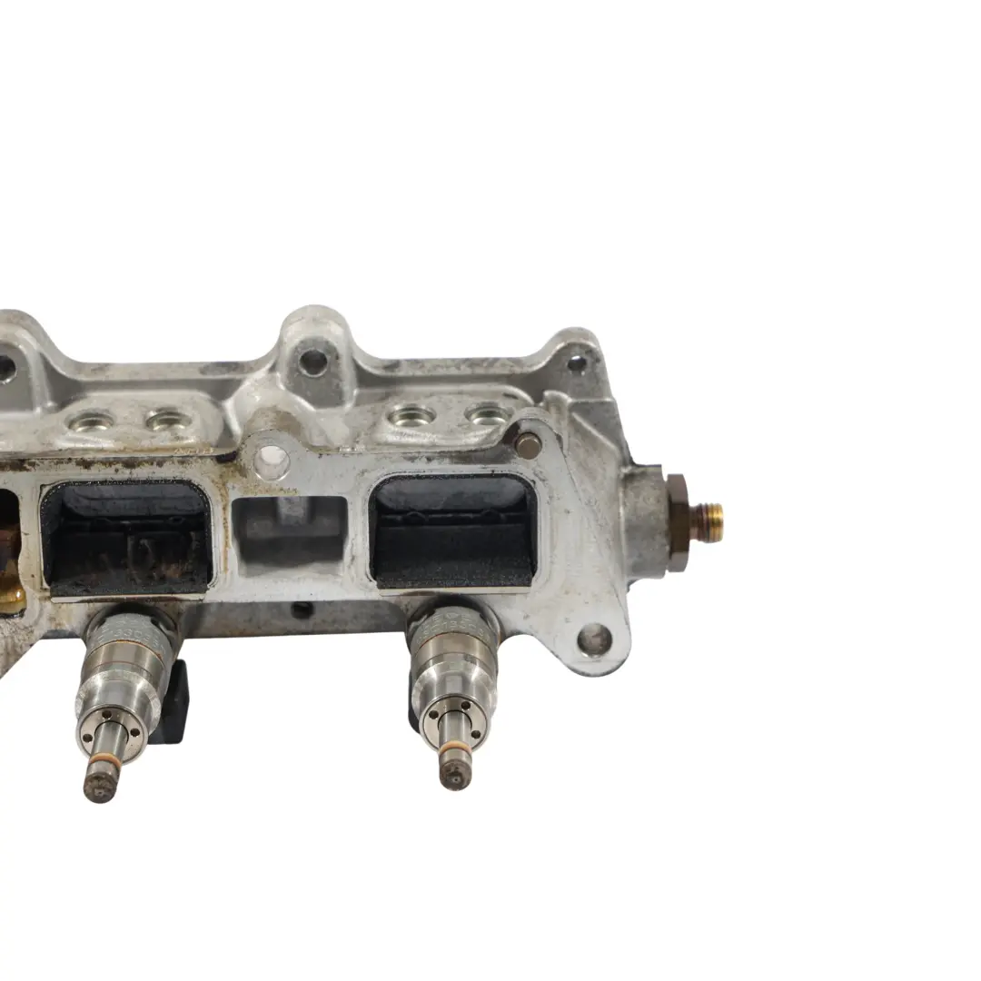 Mk5 Audi A3 8P Intake Manifold Injectors 1.6 FSI BLF to Volkswagen Golf with Part number 03C133204AH Volkswagen Golf Mk5 Audi A3 8P Intake Manifold Injectors 1.6 FSI BLF - SKU 03C133204AH - Part number 03C133204AH