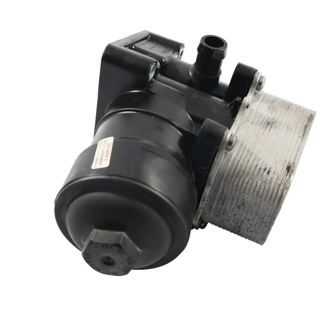 Obudowa Filtra Oleju Chłodniczka TDI do Audi Volkswagen Seat Skoda o numerze 03L115389C Audi Volkswagen Seat Skoda Obudowa Filtra Oleju Chłodniczka TDI - SKU 03L115389C-1 - Numer Części 03L115389C