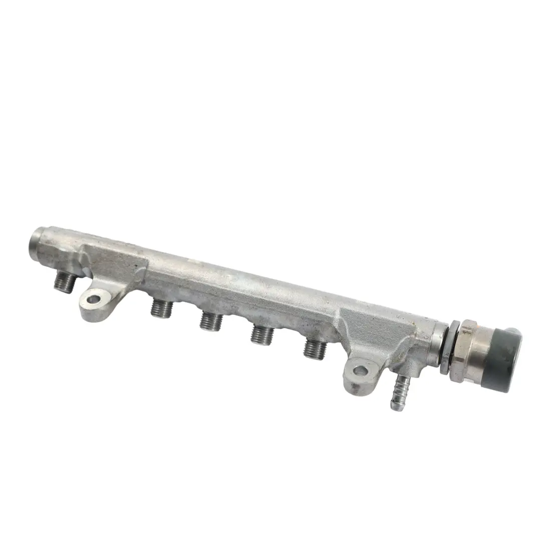 Audi A4 B8 A5 8T Q5 8R 2.0 TDI Diesel Rampe D'Injection De Carburant - SKU 03L130089A-2 - Numéro de pièce 03L130089A