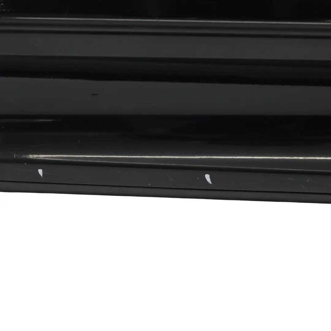 Linke Tür Schwellerleiste Seitenverkleidung Midnight Black A94 für Mini R56 R57 JCW mit Teilenummer 0404115 Mini R56 R57 JCW Linke Tür Schwellerleiste Seitenverkleidung Midnight Black A94 - SKU 0404115-MNB - Teilenummer 0404115