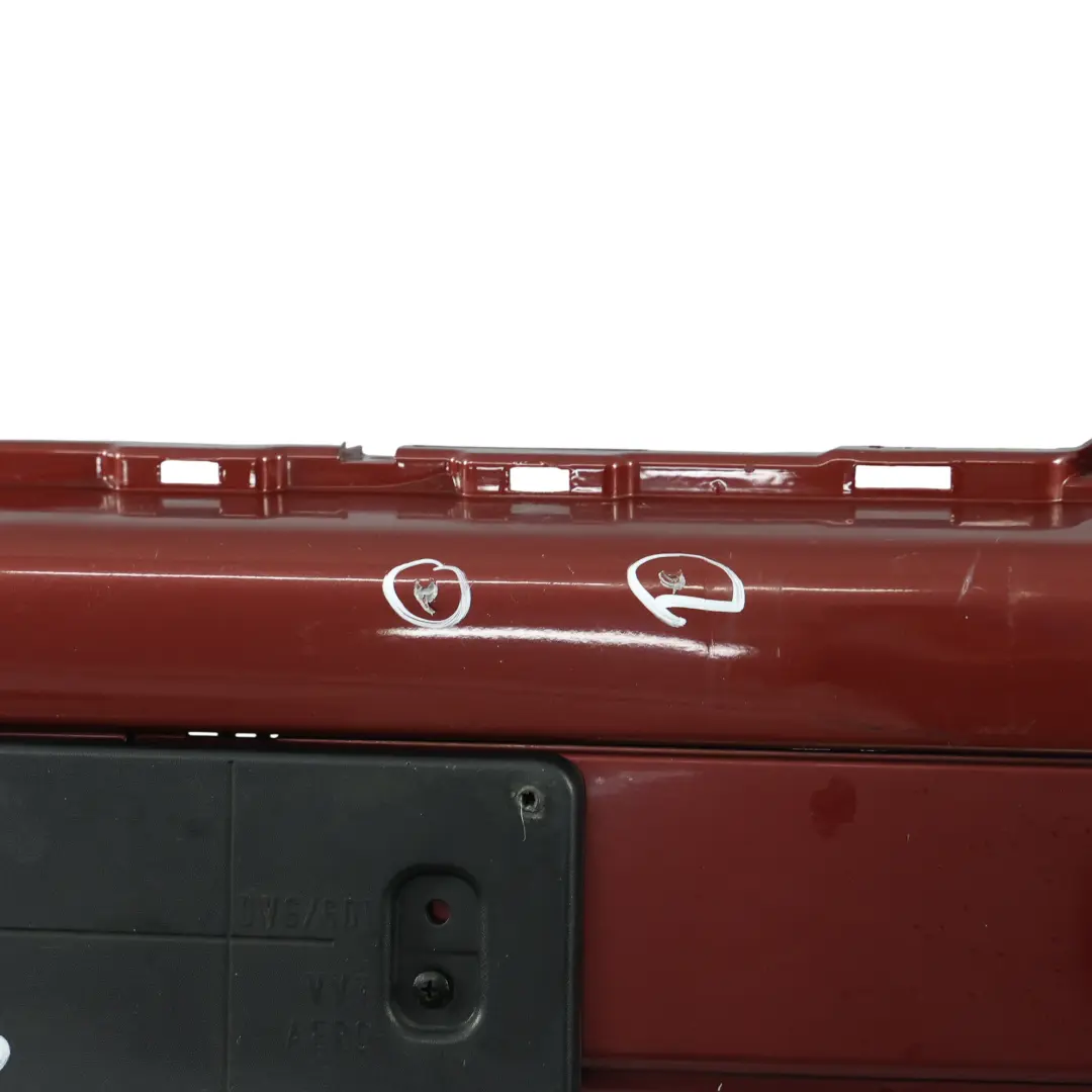 Embellecedor Panel Parachoques Delantero Nightfire Red Rojo - 857 para Mini R55 R56 con número de pieza 0430221 Mini R55 R56 Embellecedor Panel Parachoques Delantero Nightfire Red Rojo - 857 - SKU 0430221-NR - Número de pieza 0430221