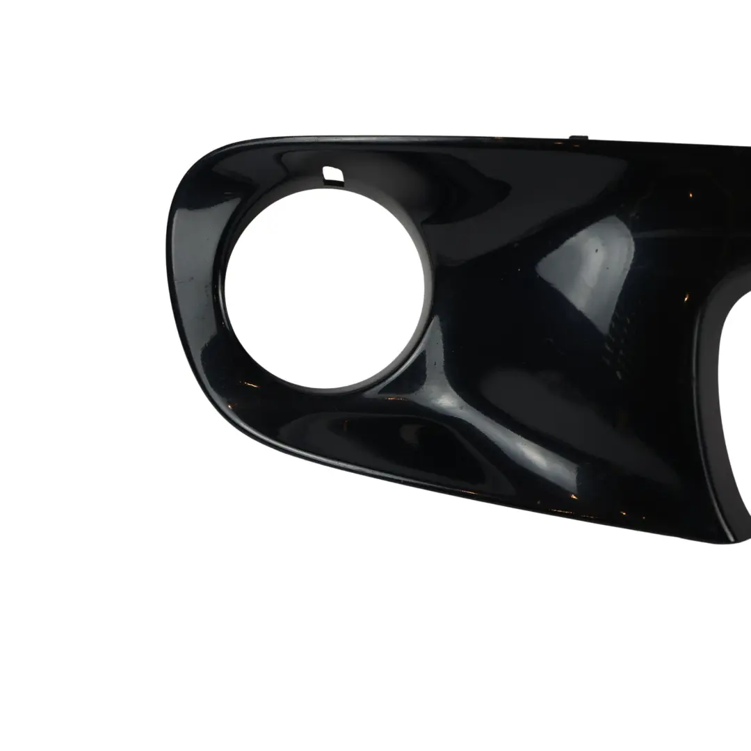 Mini R56 R55 R57 Embellecedor Parachoques Delantero Derecho Negro Metalizado B11 - SKU 0430244-ABS - Número de pieza 0430244