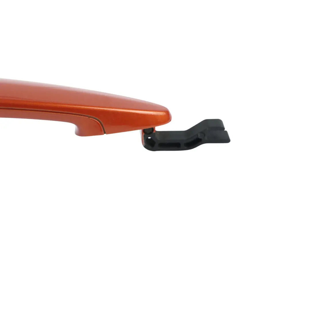 Tirador Puerta Exterior Trasero Izquierdo Naranja Valencia B44 para BMW F21 LCI con número de pieza 0445185 BMW F21 LCI Tirador Puerta Exterior Trasero Izquierdo Naranja Valencia B44 - SKU 0445185-ORG - Número de pieza 0445185