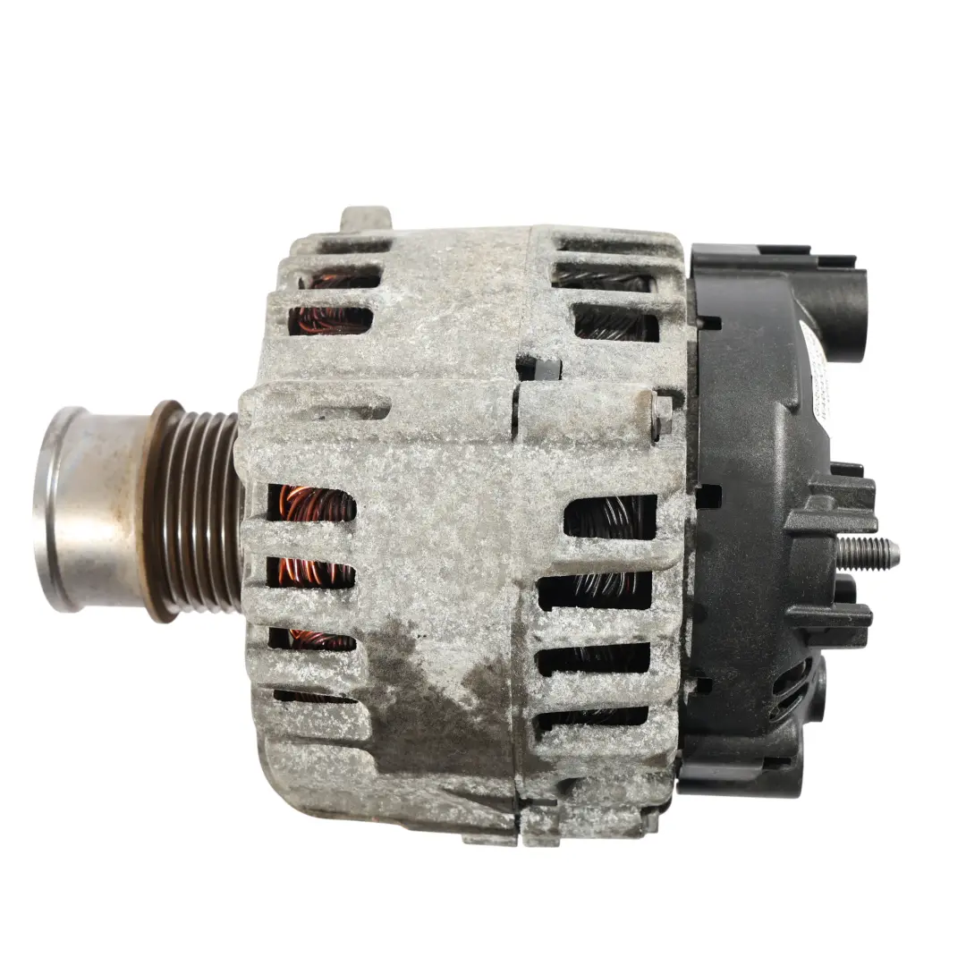 5G Golf R 5G Benzina Alternatore per Audi A3 8V A1 S1 8X VW Jetta A6 Golf con numero di parte 04C903023M Audi A3 8V A1 S1 8X VW Jetta A6 Golf 5G Golf R 5G Benzina Alternatore - SKU 04C903023M - Numero di parte 04C903023M
