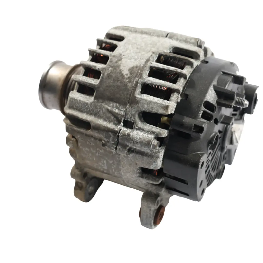 5G Golf R 5G Benzina Alternatore per Audi A3 8V A1 S1 8X VW Jetta A6 Golf con numero di parte 04C903023M Audi A3 8V A1 S1 8X VW Jetta A6 Golf 5G Golf R 5G Benzina Alternatore - SKU 04C903023M - Numero di parte 04C903023M