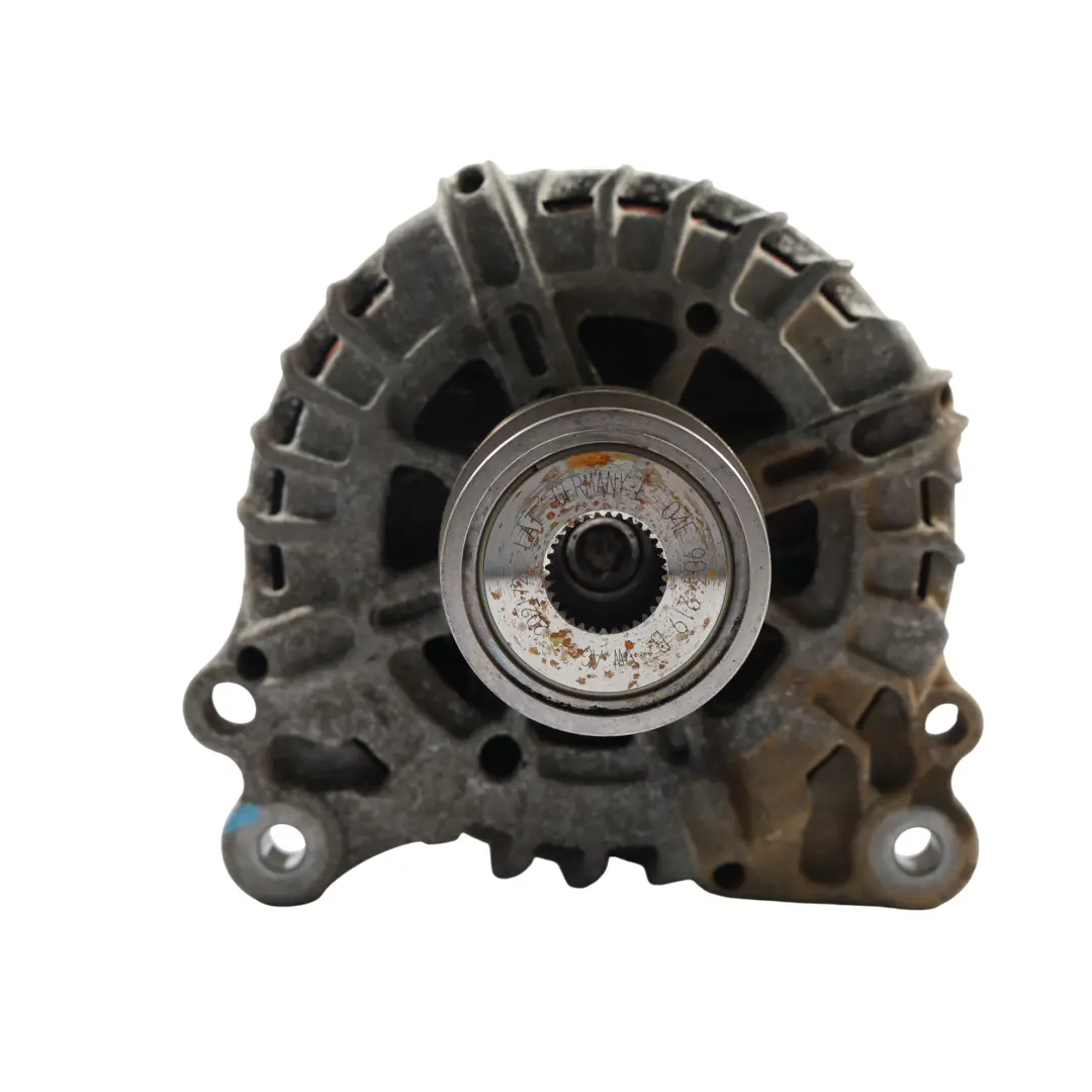 5G R 5G Alternateur Essence pour Audi A3 8V A1 S1 8X VW Jetta A6 Golf à propos du numéro de pièce 04C903023M Audi A3 8V A1 S1 8X VW Jetta A6 Golf 5G R 5G Alternateur Essence - SKU 04C903023M - Numéro de pièce 04C903023M