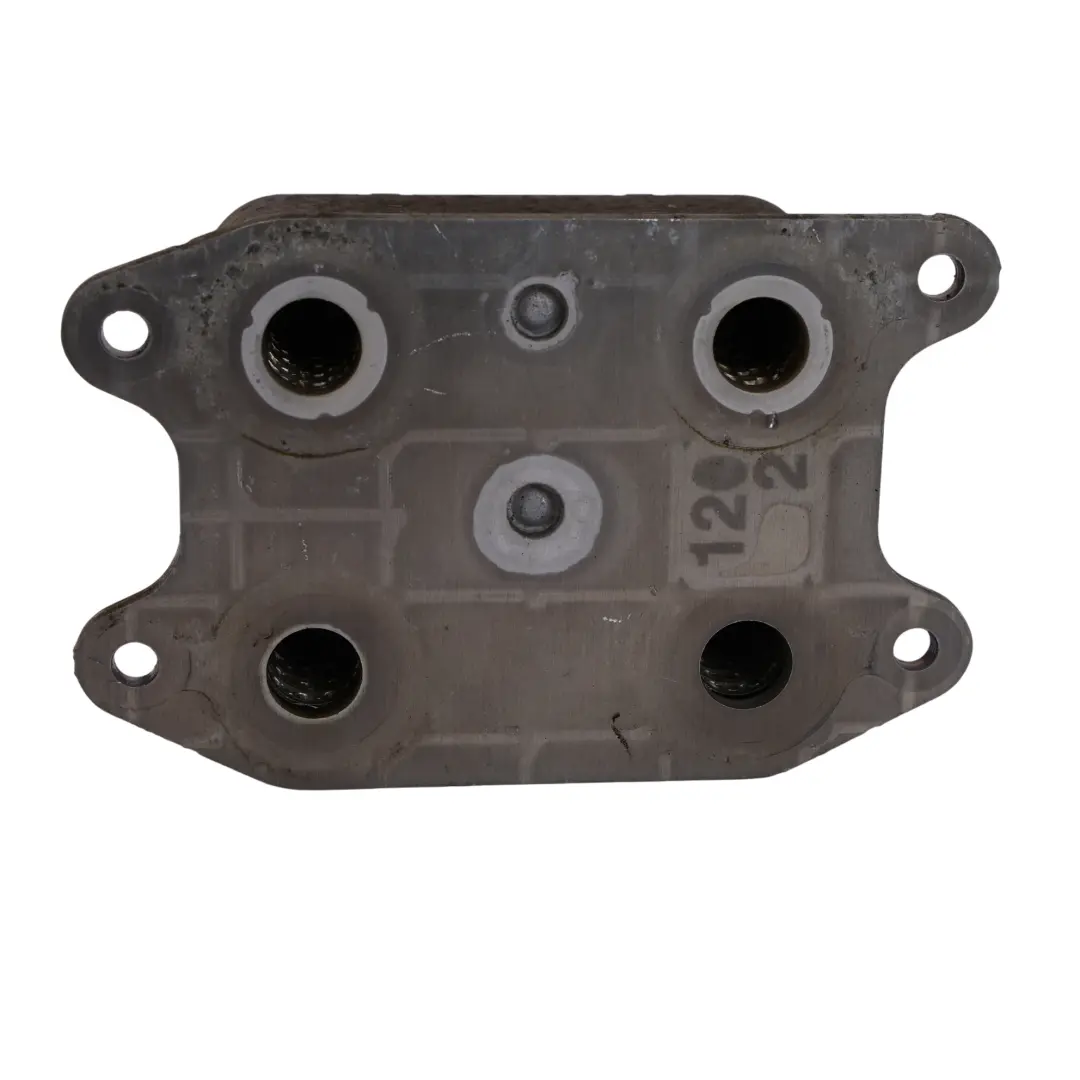 Mk4 6P Leon Mk3 Benzyna Chłodnica Oleju do Seat Ibiza o numerze 04E117021C Seat Ibiza Mk4 6P Leon Mk3 Benzyna Chłodnica Oleju - SKU 04E117021C - Numer Części 04E117021C