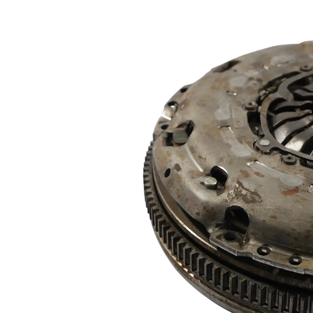 Flywheel Dual Mass Clutch Kit Manual to Skoda Octavia 5E with Part number 04L105266C Skoda Octavia 5E Flywheel Dual Mass Clutch Kit Manual - SKU 04L105266C - Part number 04L105266C