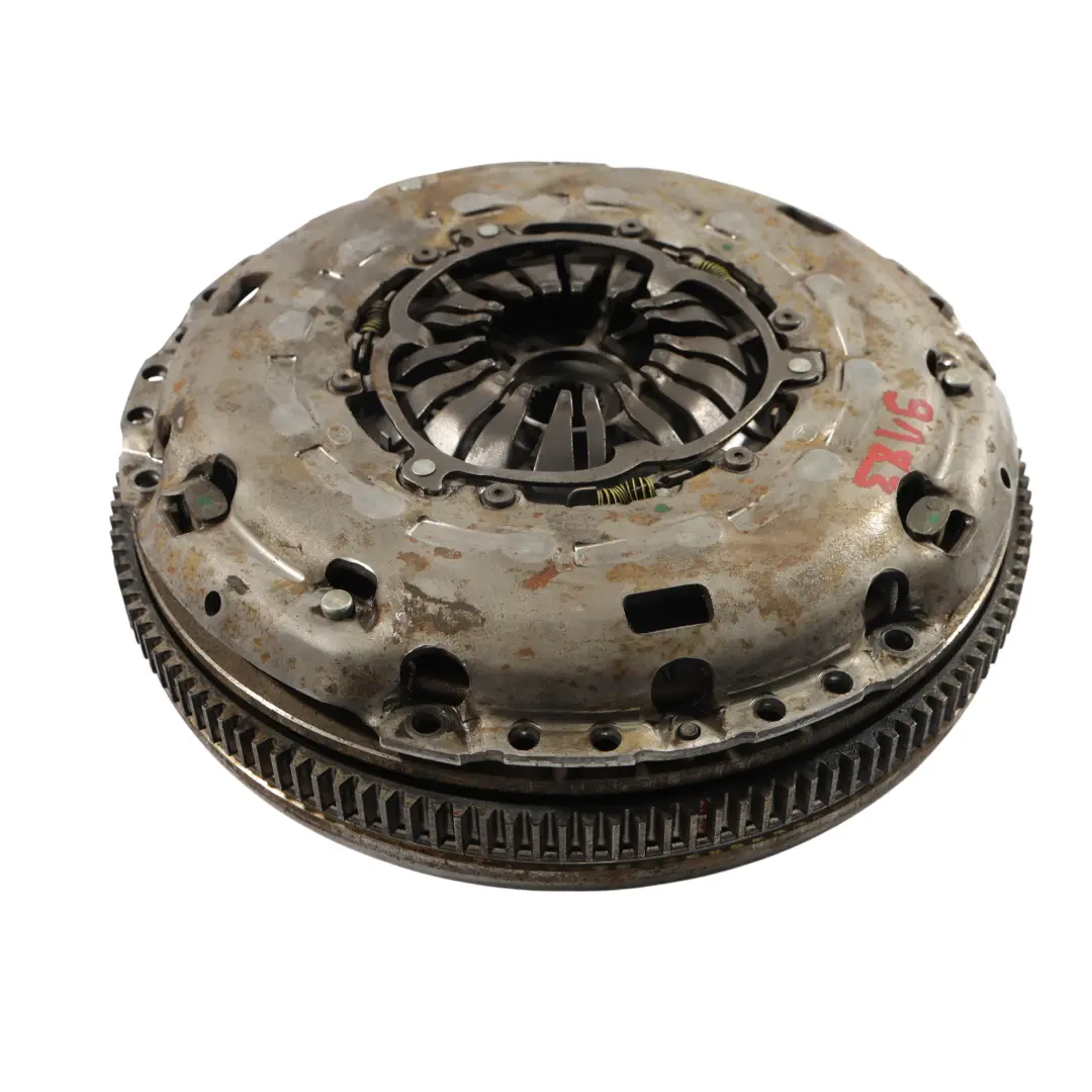 Skoda Octavia 5E Embrayage Bimasse Volant Moteur Manuel - SKU 04L105266C - Numéro de pièce 04L105266C