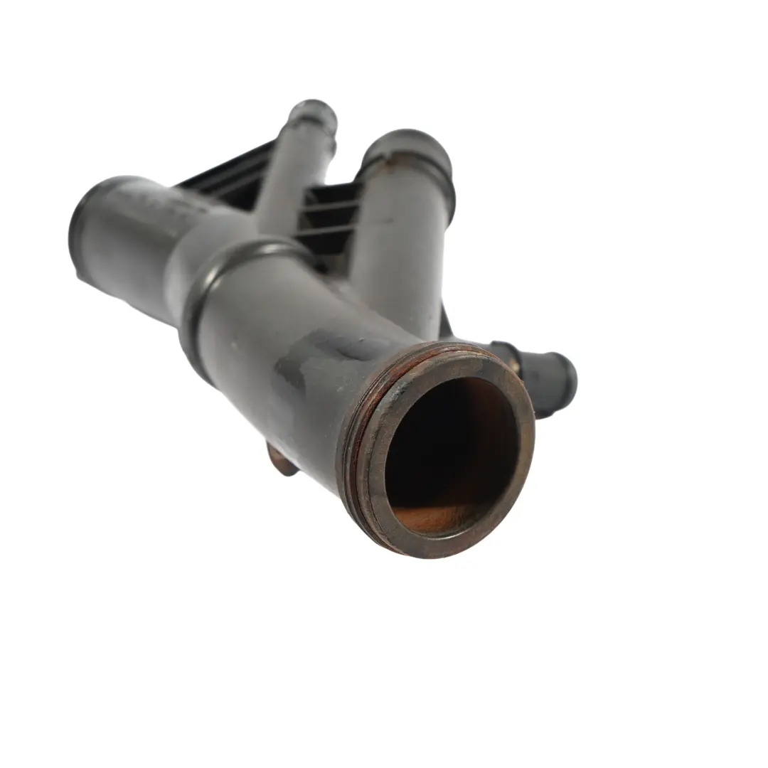 Thermostat Coolant Housing 2.0 TDI CXGB to Volkswagen Transporter T6 with Part number 04L121026L Volkswagen Transporter T6 Thermostat Coolant Housing 2.0 TDI CXGB - SKU 04L121026L - Part number 04L121026L