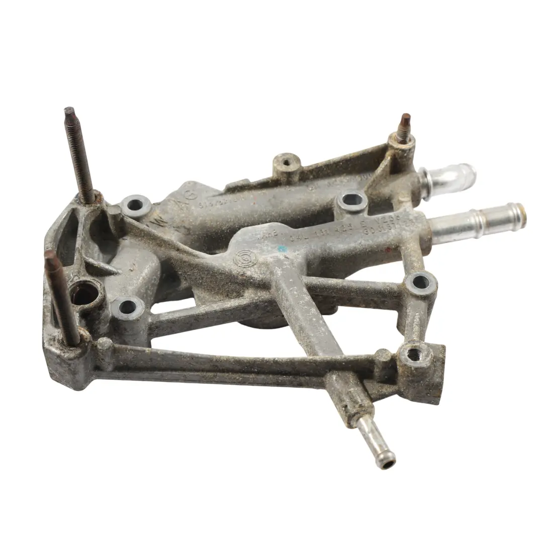 Soporte Refrigerador EGR 2.0 TDI CXGB para Volkswagen Transporter T6 con número de pieza 04L131425E Volkswagen Transporter T6 Soporte Refrigerador EGR 2.0 TDI CXGB - SKU 04L131425E - Número de pieza 04L131425E