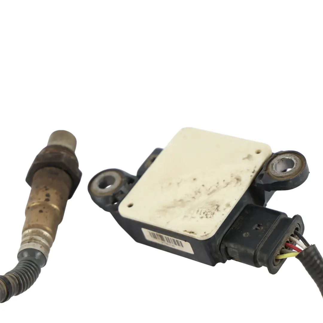 Czujnik NOX Sonda Lambda 2.0 TDI do Volkswagen Transporter T6 o numerze 04L906261B Volkswagen Transporter T6 Czujnik NOX Sonda Lambda 2.0 TDI - SKU 04L906261B - Numer Części 04L906261B