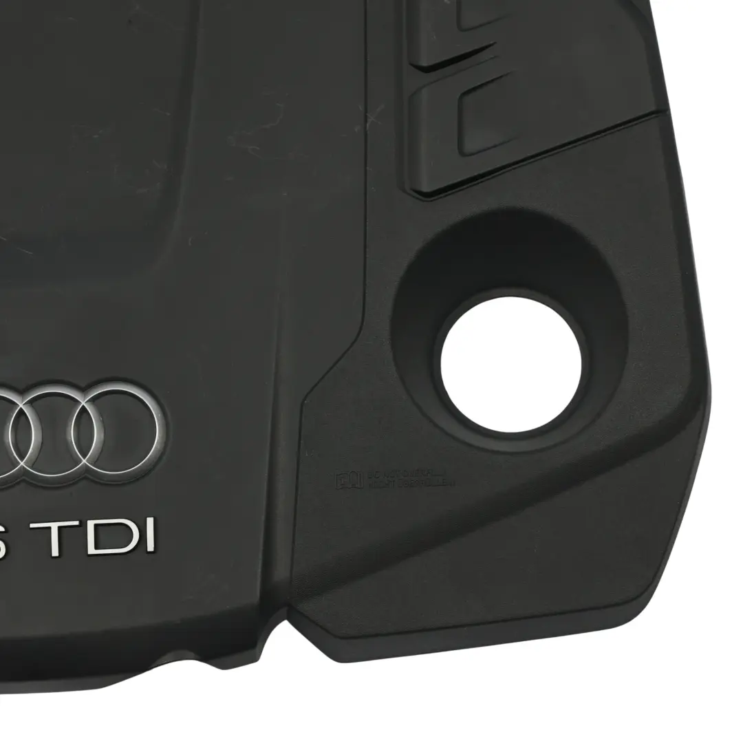 Osłona Pokrywa Silnika Górna do Audi A4 B9 A5 F5 A6 C8 3.0 TDI o numerze 059103925CL Audi A4 B9 A5 F5 A6 C8 3.0 TDI Osłona Pokrywa Silnika Górna - SKU 059103925CL - Numer Części 059103925CL