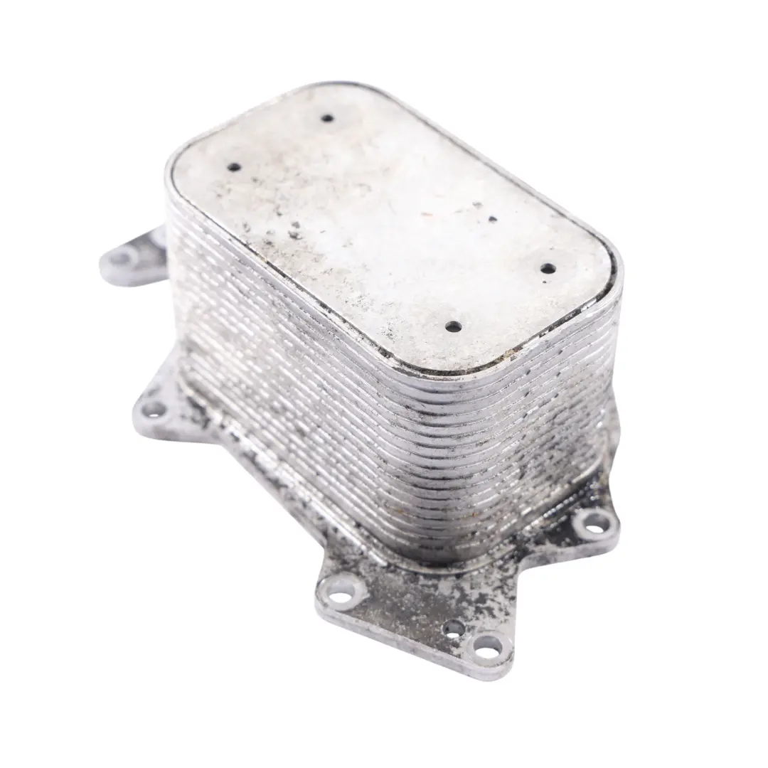 7L Audi Q7 4L Chłodnica Oleju Silnika 3.0 TDI do Volkswagen Touareg o numerze 059117021J Volkswagen Touareg 7L Audi Q7 4L Chłodnica Oleju Silnika 3.0 TDI - SKU 059117021J - Numer Części 059117021J