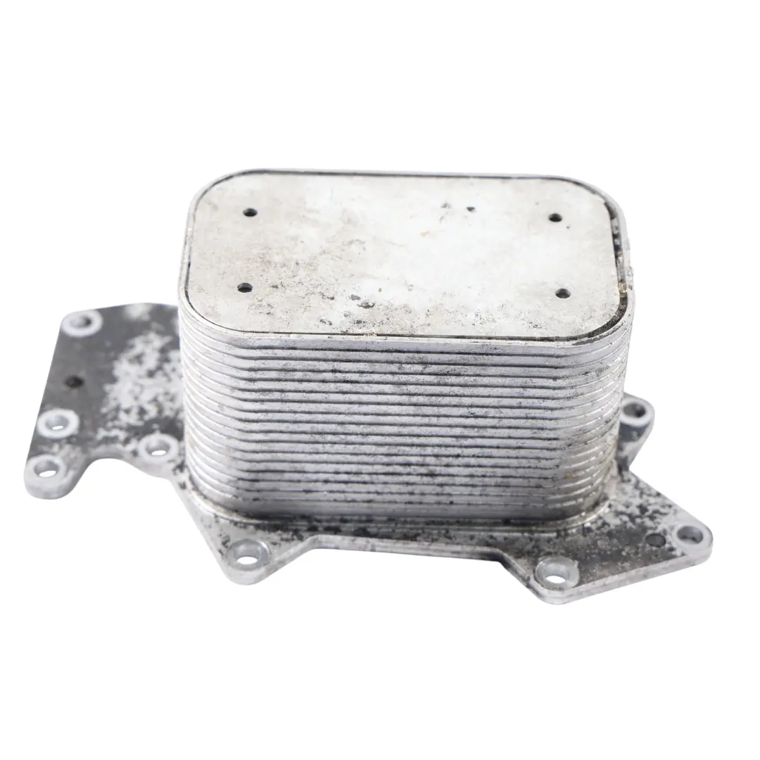 7L Audi Q7 4L Chłodnica Oleju Silnika 3.0 TDI do Volkswagen Touareg o numerze 059117021J Volkswagen Touareg 7L Audi Q7 4L Chłodnica Oleju Silnika 3.0 TDI - SKU 059117021J - Numer Części 059117021J